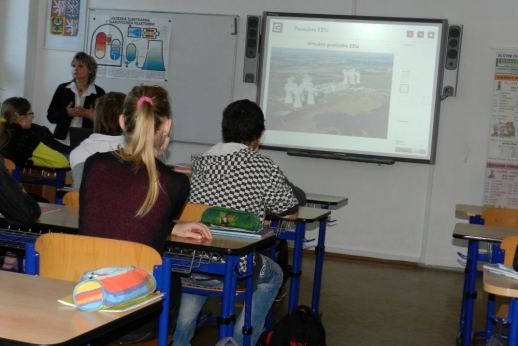 Přednáška o jaderné elektrárně; zdroj: web školy